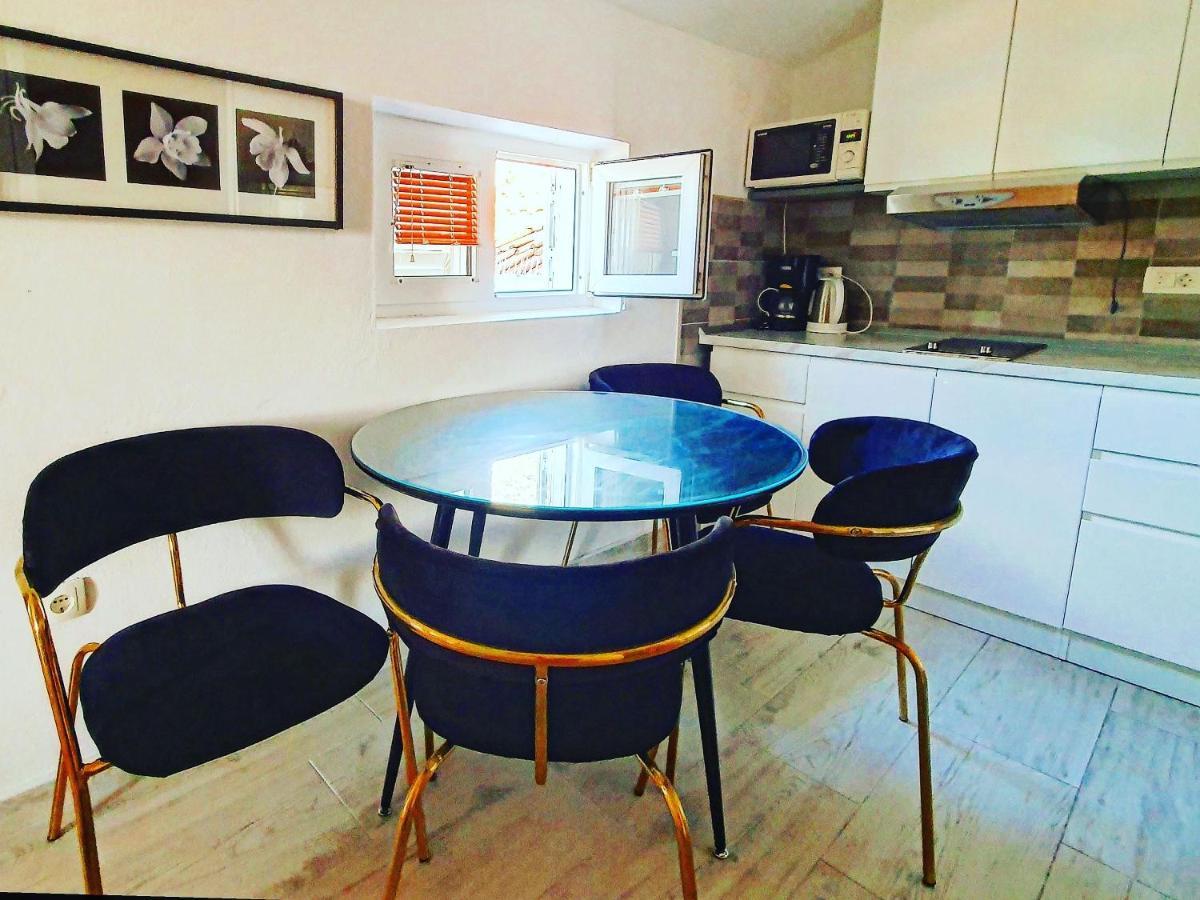 Apartmani Marina Gradac Gradac  Exteriör bild